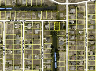 220 SW 26th Ter, Cape Coral, FL 33914