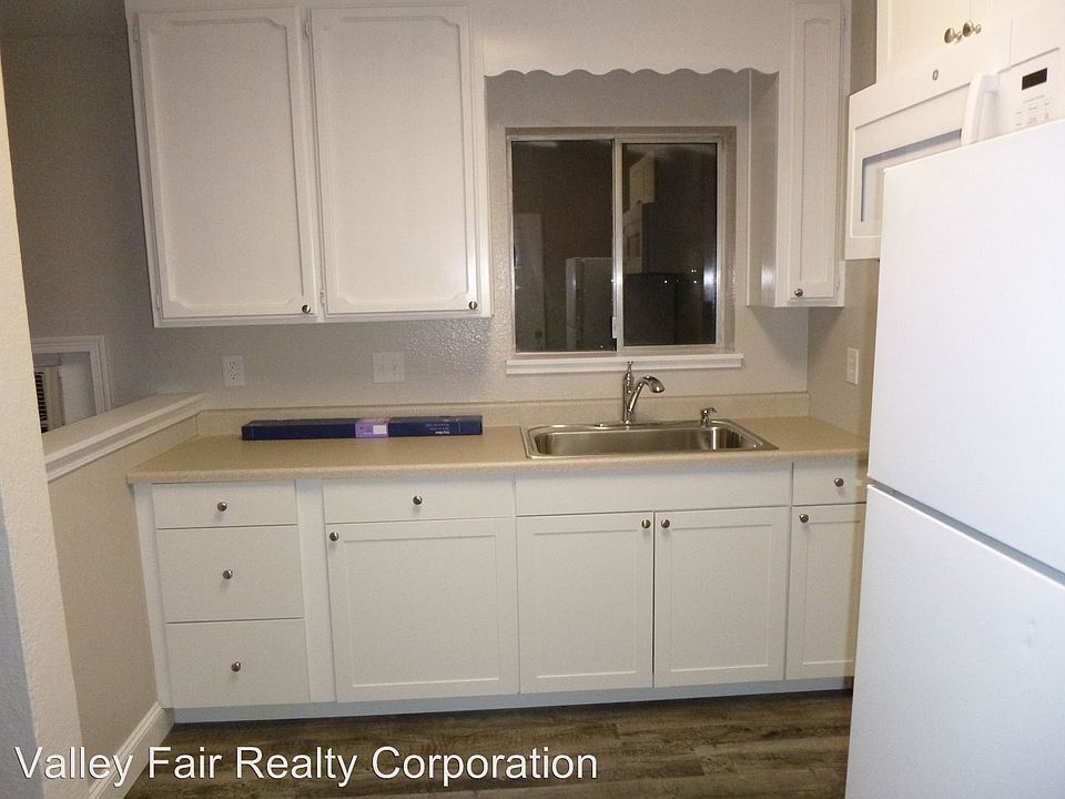 1st image of 1208 F St APT 3