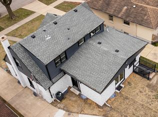 206 S William St, Mount Prospect, IL 60056