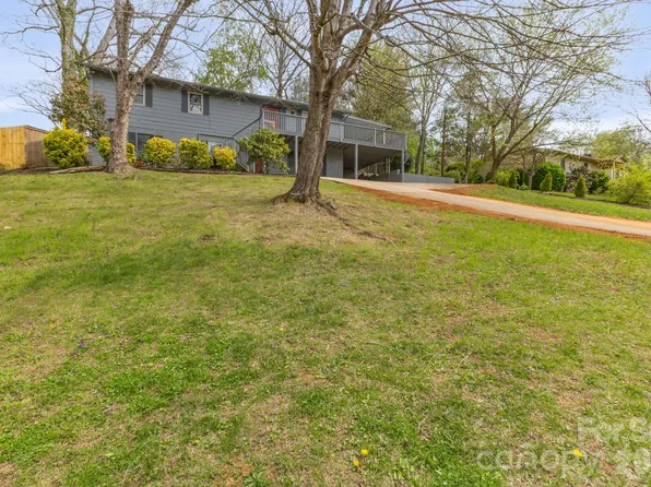 147 Elkwood Ave, Asheville, NC 28804