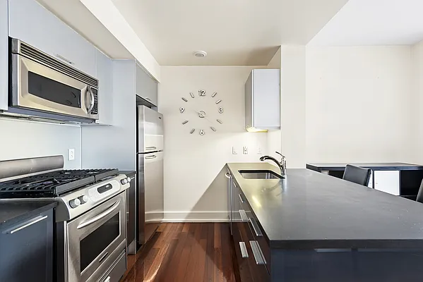 Sold by Compass | media 3