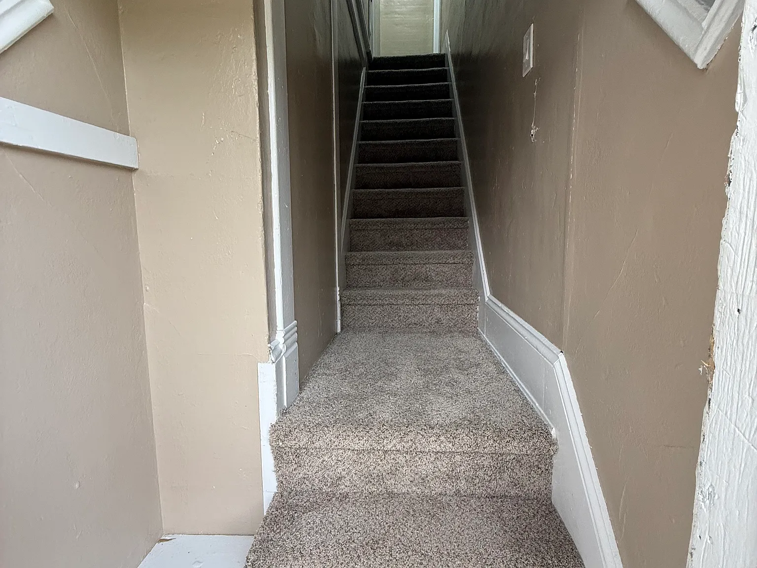 2 bed, 1.5 bath, 700 sqft, $1,350 — Photo 4