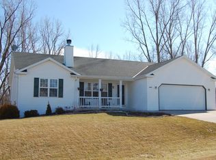 2527 Five Mile Rd, Racine, WI 53402