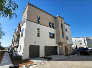 26955 Prospector Rd #201, Stevenson Ranch, CA 91381