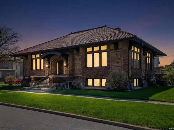 124 E Rush St, Kendallville, IN 46755