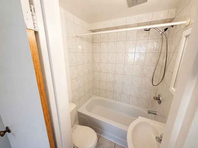 198 Dunn Ave #303 — Photo 9