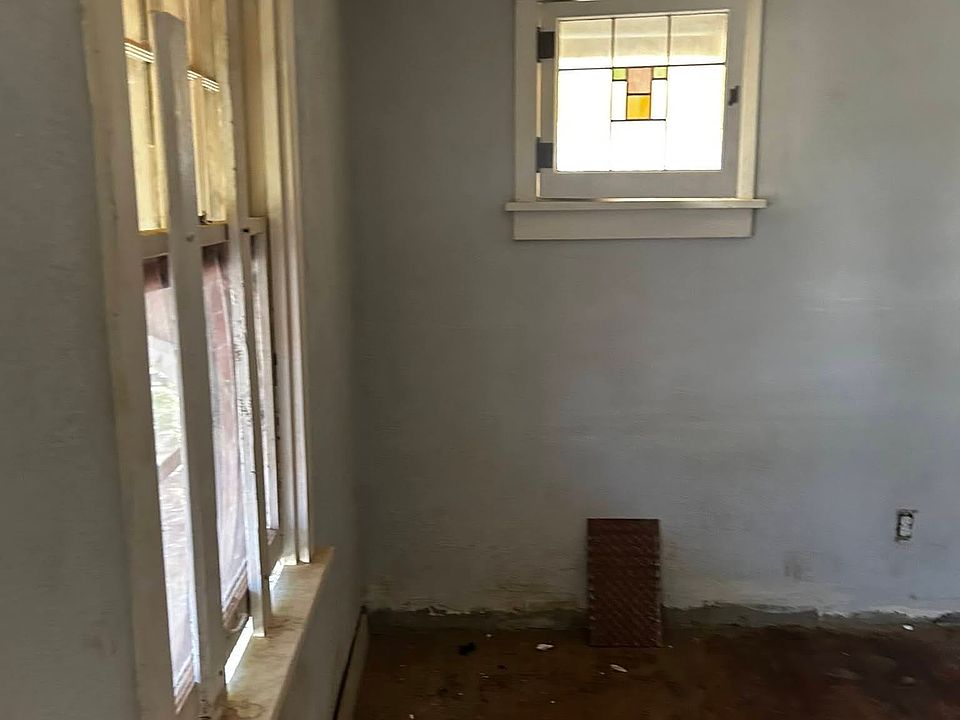 1st image of 7150 Garesche Ave
