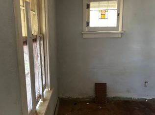 7150 Garesche Ave, Saint Louis, MO 63136