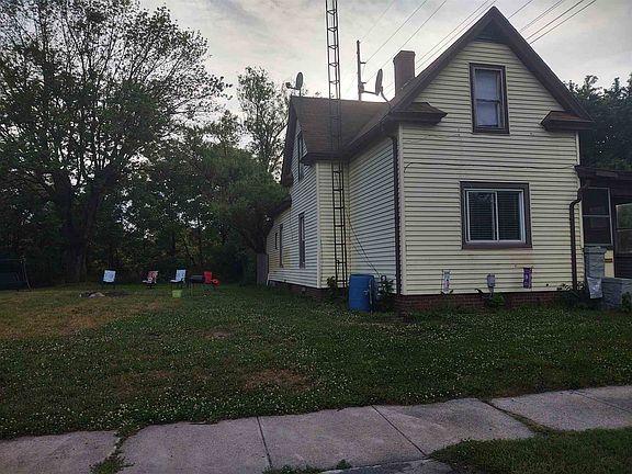 4th image of this home