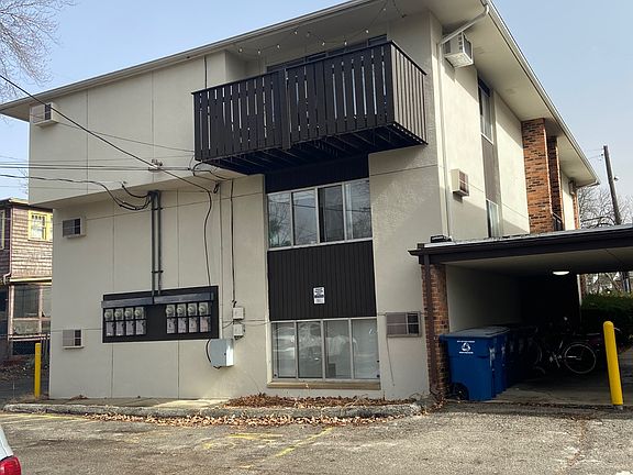 4th image of 1600 Packard St APT 2