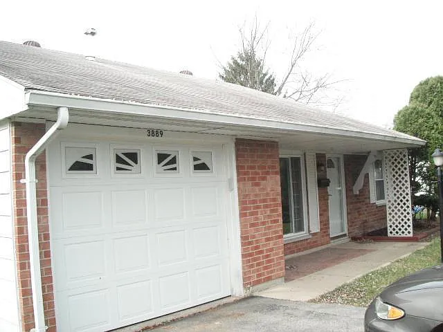 3889 Schenley St photo 1