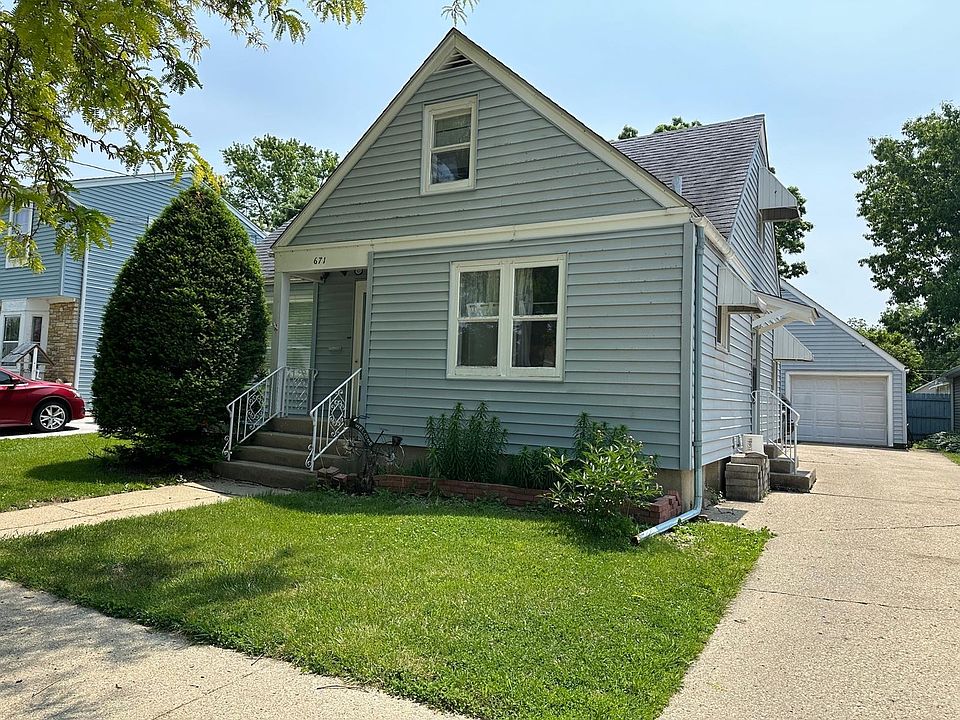 2nd image of 671 Chester Ave