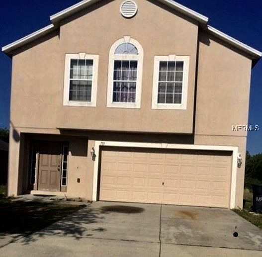 1st image of 713 Brenton Leaf Dr