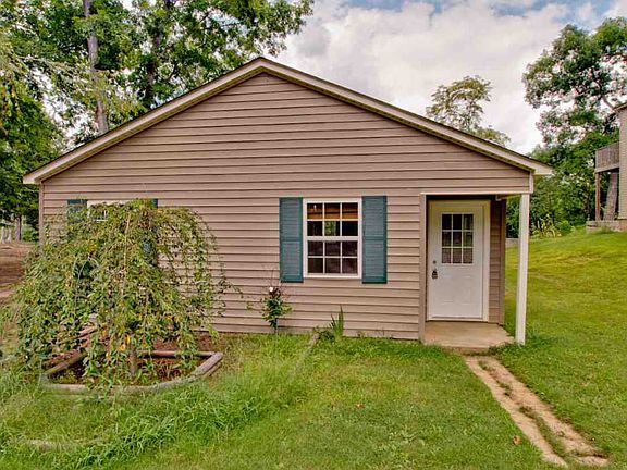 4th image of 1200 County Road 110