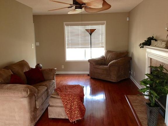 3rd image of 1334 Jenny Ct