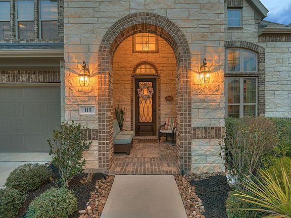 3rd image of 115 Trophy Canyon Dr