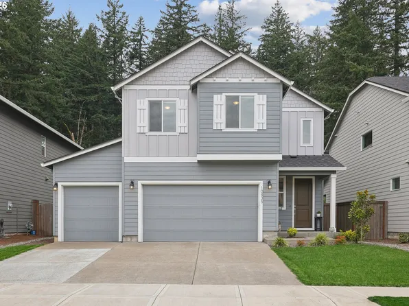 10435 SE Heritage Rd, Happy Valley, OR 97086