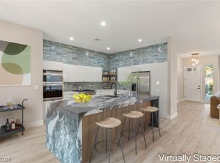 1605 Shadow Rock Dr, Las Vegas, NV 89117