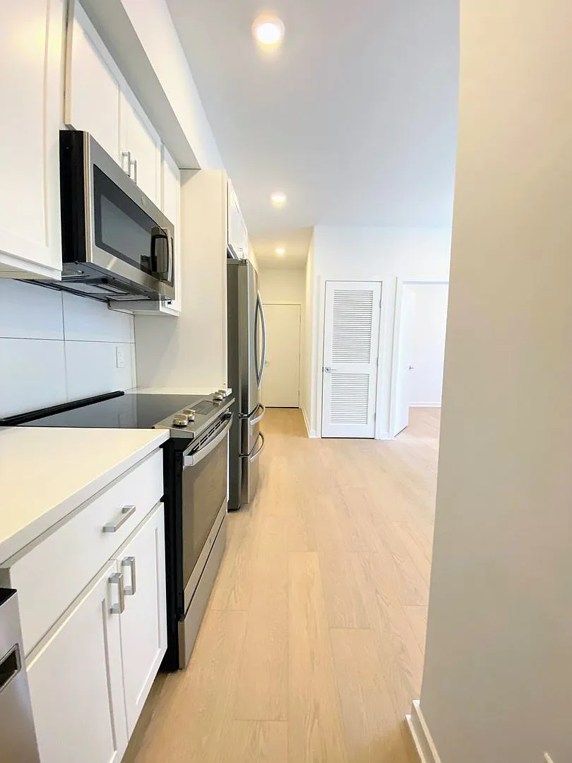 3435 Brown Street NW — Photo 2