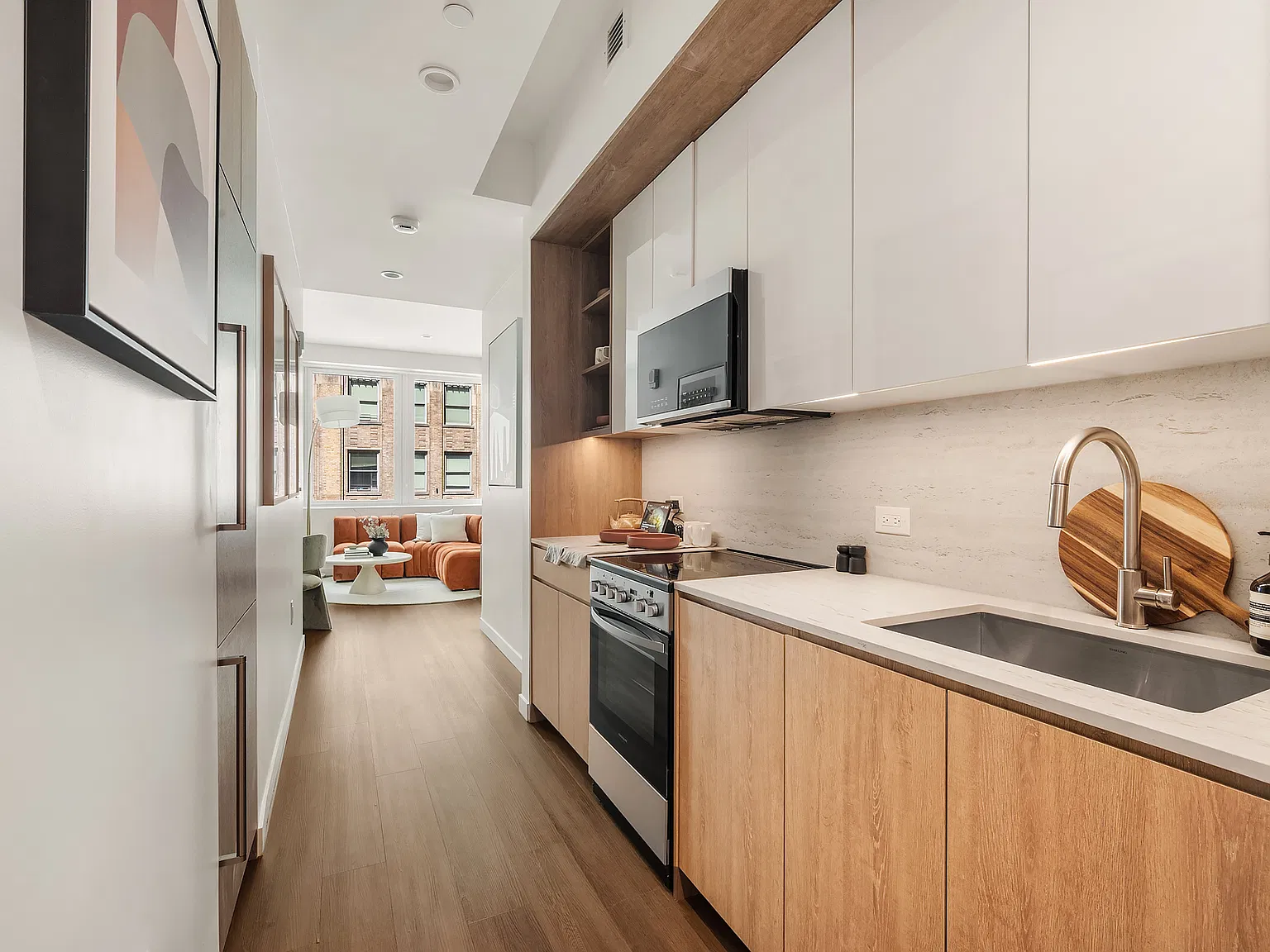 180 Pearl Street — Photo 3