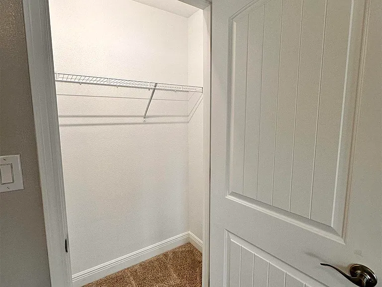 3889 Weatherstone Cir — Photo 11