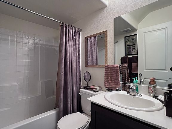 4th image of 4117 Chamisa Cove St