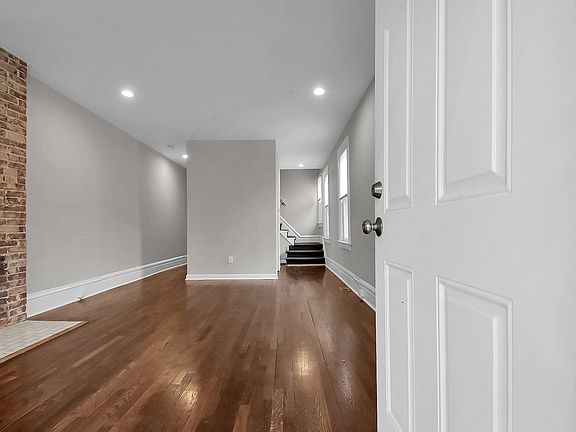 5th image of 861 S 22nd St