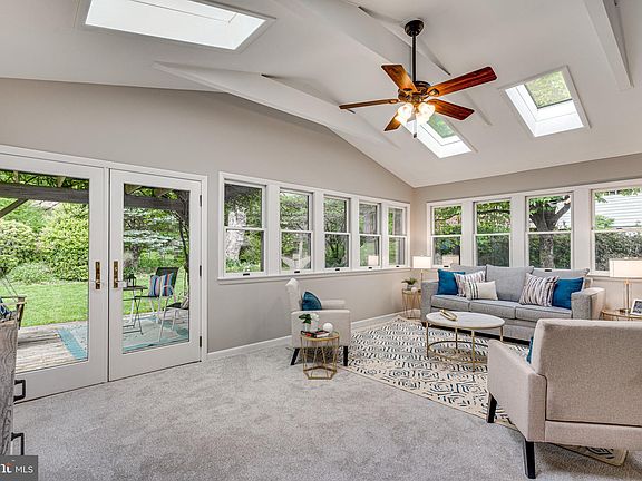 3rd image of 13513 Crispin Way