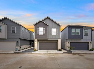 9947 Storehouse Dr, Houston, TX 77080