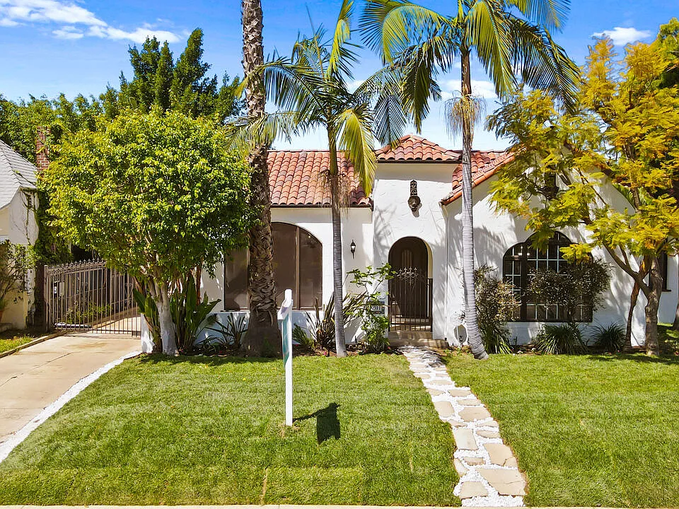 1201 Hauser Blvd