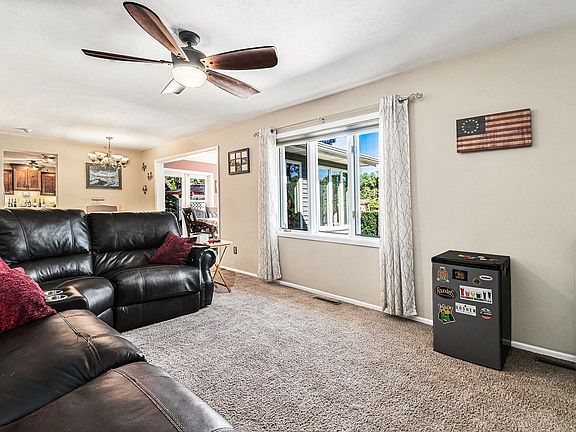 5th image of 51580 Teasdale Ct