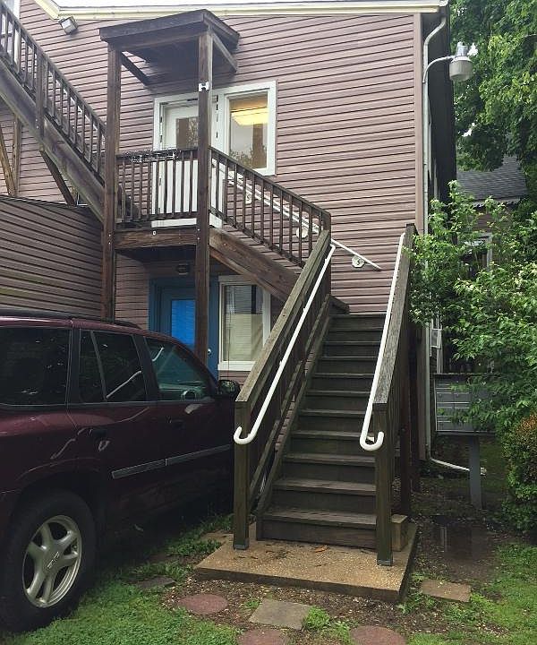 1st image of 121 Washington Ave #A6