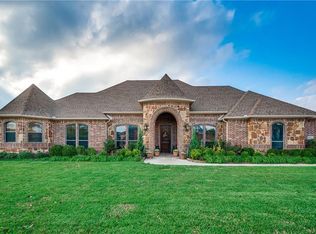17033 Lochwood Ln, Forney, TX 75126