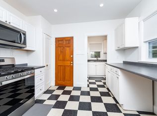 15 Vera St #1, Dorchester Center, MA 02124