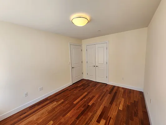 Rented by Contact Realty | media 8