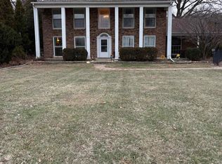 6024 N Knoxville Ave, Peoria, IL 61614