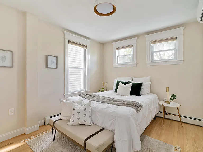 137 P St #2 — Photo 12