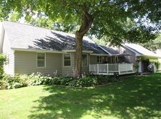 1616 Nichols Ave, Okoboji, IA 51355