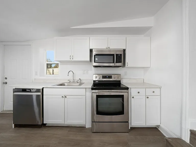 3815 S Summerlin Ave — Photo 7