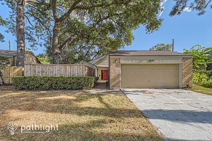 1st image of 1819 Ash Meadow Dr
