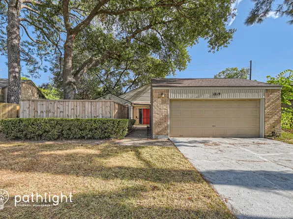 1819 Ash Meadow Dr, Houston, TX 77090