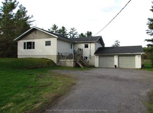 1016 Laycox Rd, Gravenhurst, ON P1P1R3
