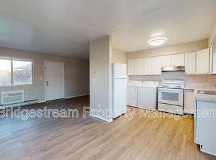 4654 Wayne Meadows Cir, Huber Heights, OH 45424