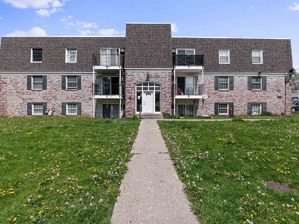 1st image of 3050 Jacqueline Dr Unit 4