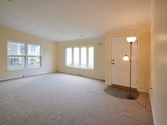 4th image of 47 Washington St Lot 45
