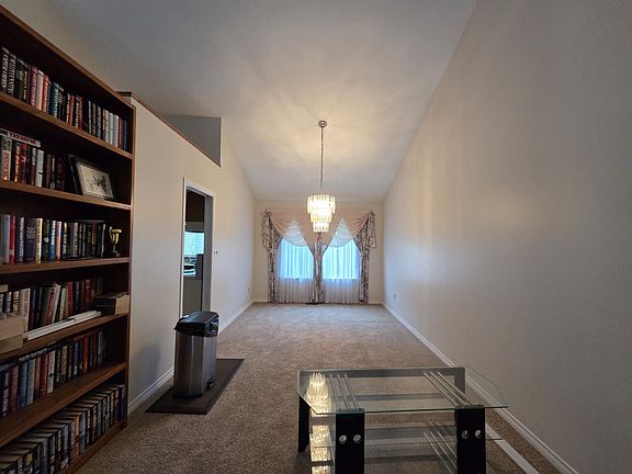 3rd image of 6594 179th St