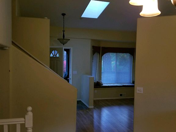 3rd image of 3619 E 1st Ave