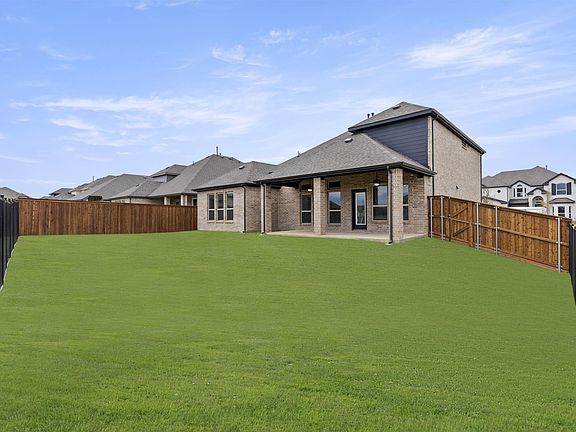 5th image of 3861 Poppywood Dr
