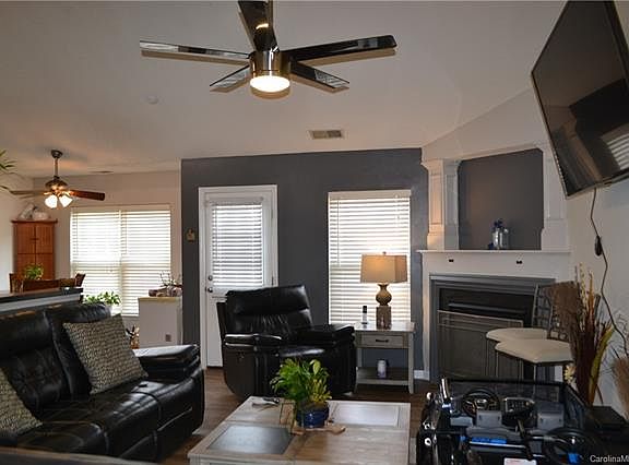2nd image of 9219 Atlas Cedar Dr