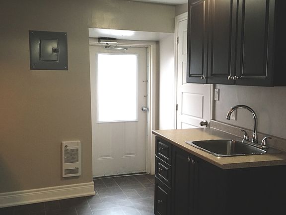 2nd image of 56 Chatham St #3